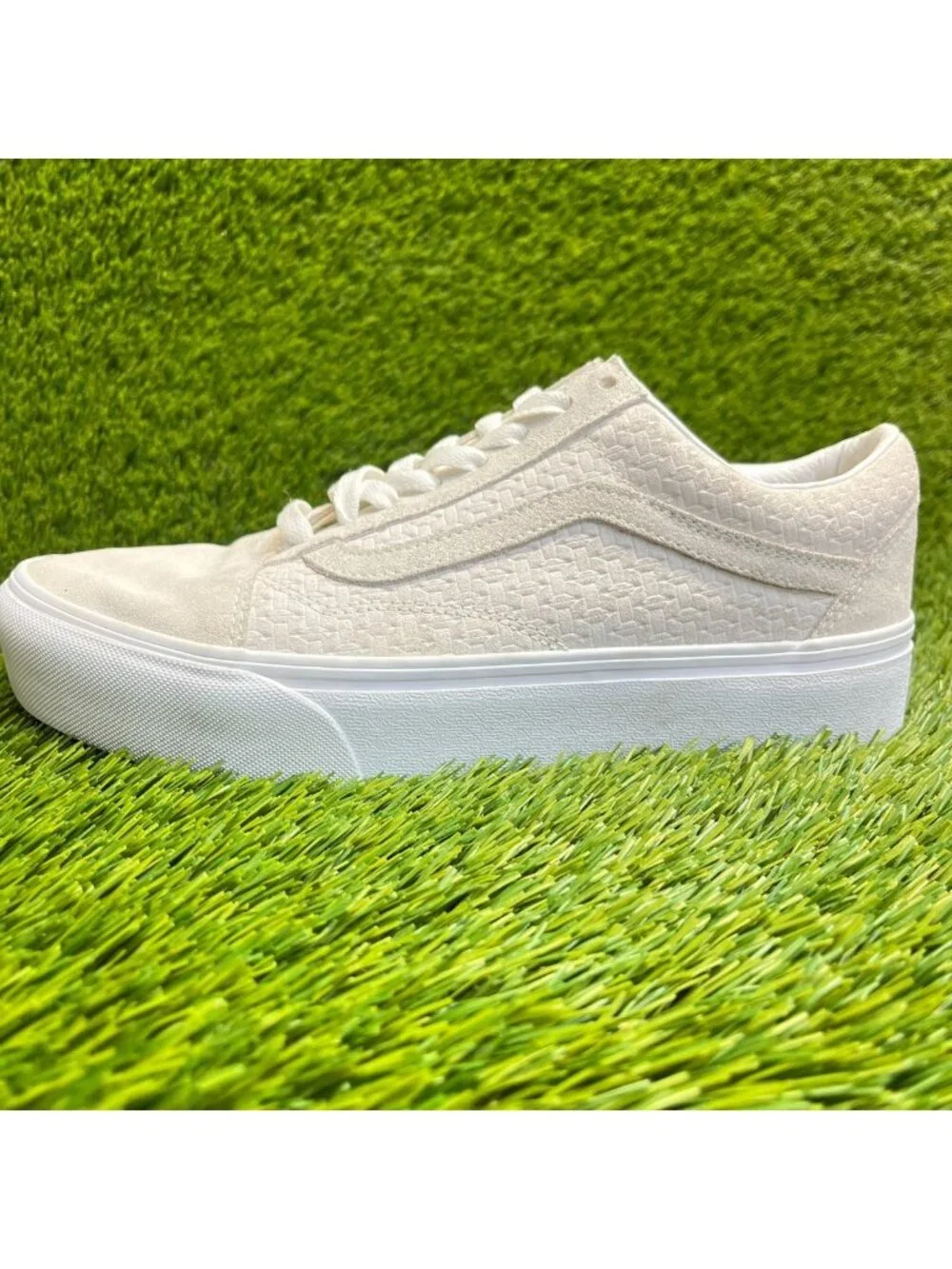 Vans Old Skool Platform Mens Size 8.5 Beige White Athletic Skate Shoes Sneakers